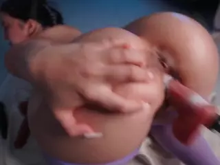 makotomai's Live Sex Cam Show