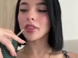 Kira Lopez's Live Sex Cam Show