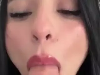 Kira Lopez's Live Sex Cam Show