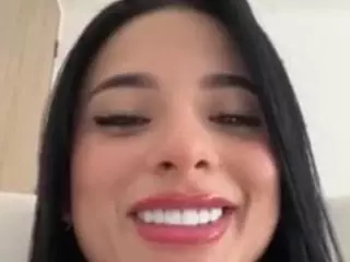Kira Lopez's Live Sex Cam Show