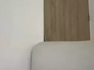 Kira Lopez's Live Sex Cam Show