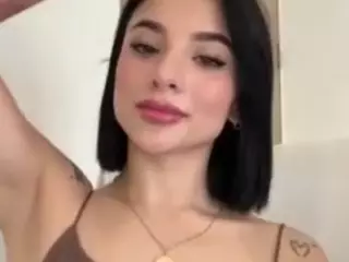 Kira Lopez's Live Sex Cam Show
