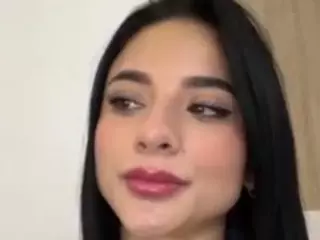 Kira Lopez's Live Sex Cam Show