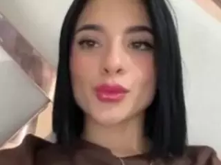 Kira Lopez's Live Sex Cam Show