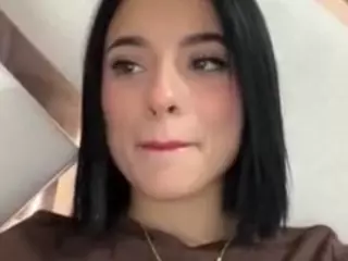 Kira Lopez's Live Sex Cam Show