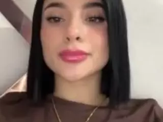 Kira Lopez's Live Sex Cam Show
