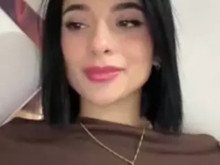 Kira Lopez's Live Sex Cam Show