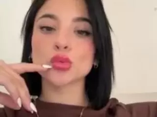 Kira Lopez's Live Sex Cam Show