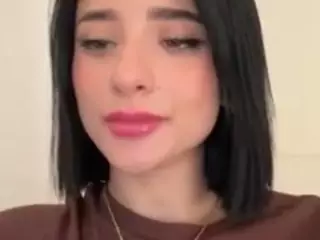 Kira Lopez's Live Sex Cam Show