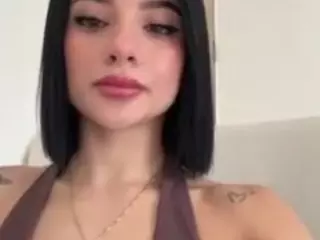 Kira Lopez's Live Sex Cam Show