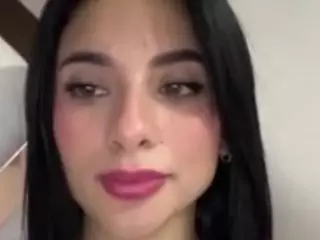 Kira Lopez's Live Sex Cam Show