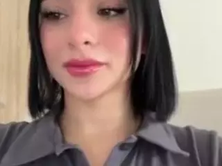 Kira Lopez's Live Sex Cam Show