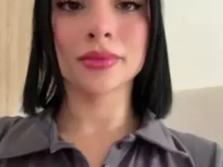 Kira Lopez's Live Sex Cam Show