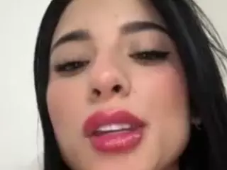 Kira Lopez's Live Sex Cam Show