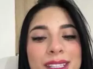 Kira Lopez's Live Sex Cam Show
