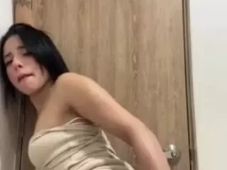 Kira Lopez's Live Sex Cam Show