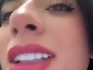 Kira Lopez's Live Sex Cam Show