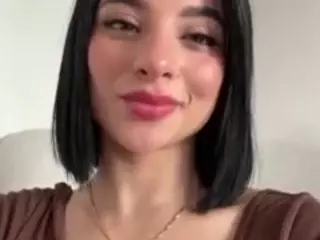 Kira Lopez's Live Sex Cam Show