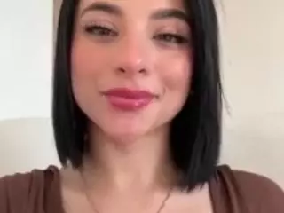Kira Lopez's Live Sex Cam Show