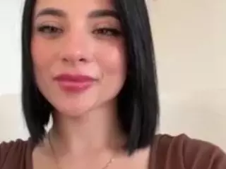 Kira Lopez's Live Sex Cam Show