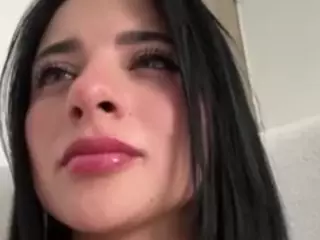 Kira Lopez's Live Sex Cam Show