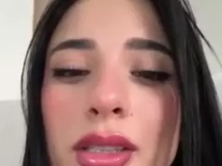 Kira Lopez's Live Sex Cam Show