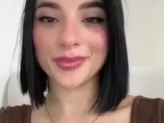 Kira Lopez's Live Sex Cam Show
