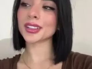 Kira Lopez's Live Sex Cam Show