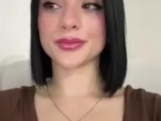 Kira Lopez's Live Sex Cam Show