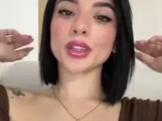 Kira Lopez's Live Sex Cam Show