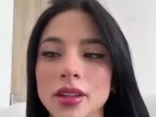 Kira Lopez's Live Sex Cam Show