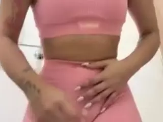 Kira Lopez's Live Sex Cam Show