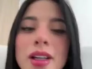 Kira Lopez's Live Sex Cam Show