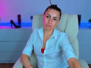 RebeccaDiamond18's Live Sex Cam Show