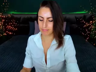 RebeccaDiamond18's Live Sex Cam Show