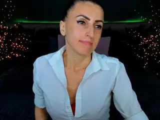 RebeccaDiamond18's Live Sex Cam Show