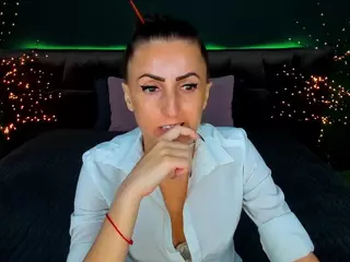 RebeccaDiamond18's Live Sex Cam Show