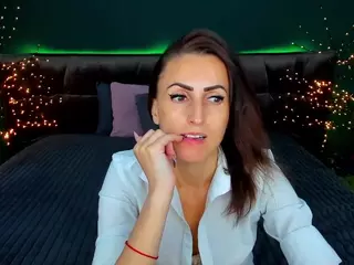 RebeccaDiamond18's Live Sex Cam Show
