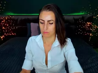 RebeccaDiamond18's Live Sex Cam Show