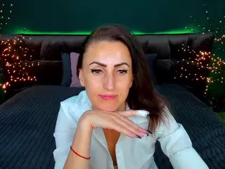 RebeccaDiamond18's Live Sex Cam Show