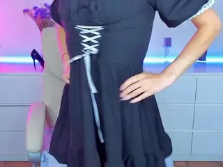 RebeccaDiamond18's Live Sex Cam Show