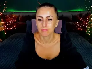 RebeccaDiamond18's Live Sex Cam Show