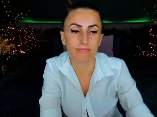 RebeccaDiamond18's Live Sex Cam Show