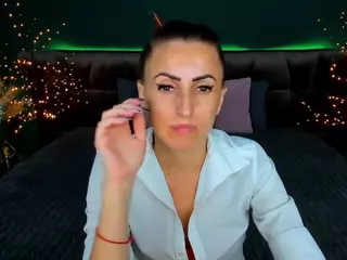 RebeccaDiamond18's Live Sex Cam Show