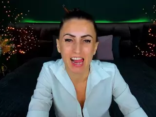 RebeccaDiamond18's Live Sex Cam Show