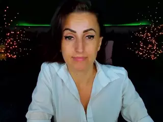 RebeccaDiamond18's Live Sex Cam Show