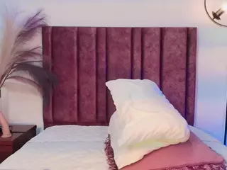 AlisaFox's Live Sex Cam Show