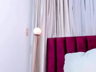 AlisaFox's Live Sex Cam Show