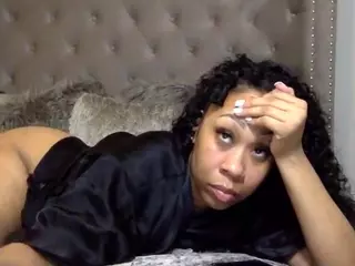 Miss Pretty Pocahontas's Live Sex Cam Show