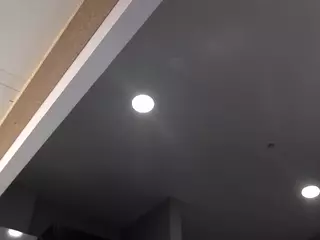 Miss Pretty Pocahontas's Live Sex Cam Show